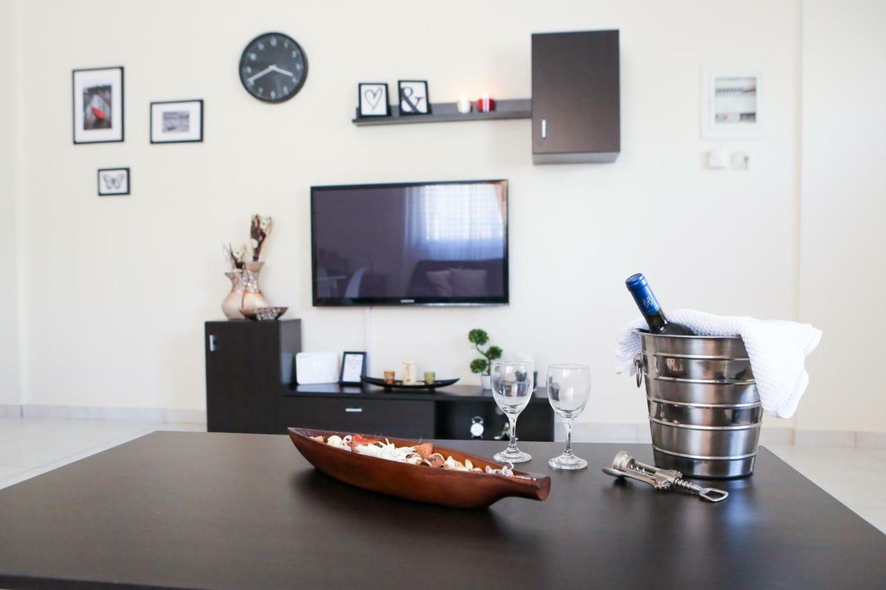Modern And Quiet Few Minutes From The City Center Salonic Exterior foto