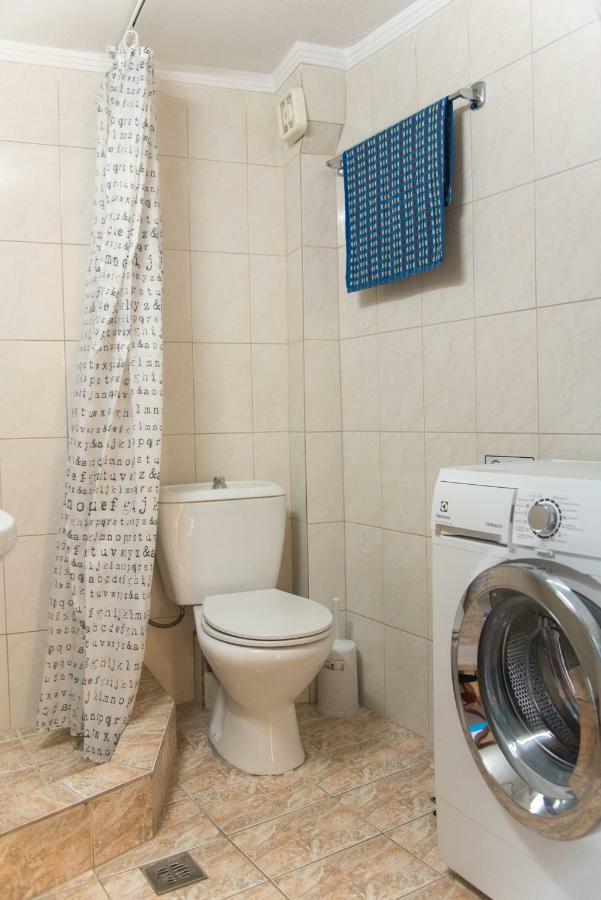 Modern And Quiet Few Minutes From The City Center Salonic Exterior foto