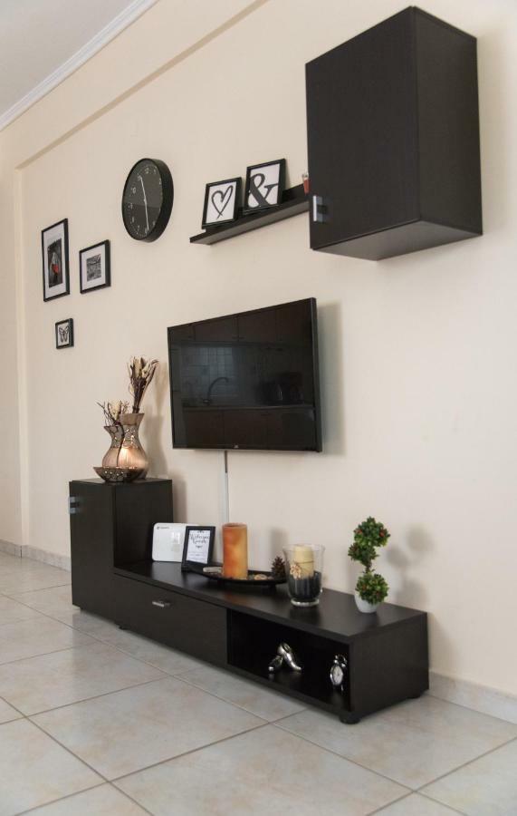 Modern And Quiet Few Minutes From The City Center Salonic Exterior foto